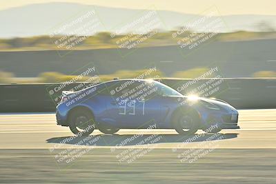 media/Nov-02-2025-Speed Ventures (Sun) [[c948a89870]]/Black/Session 4/